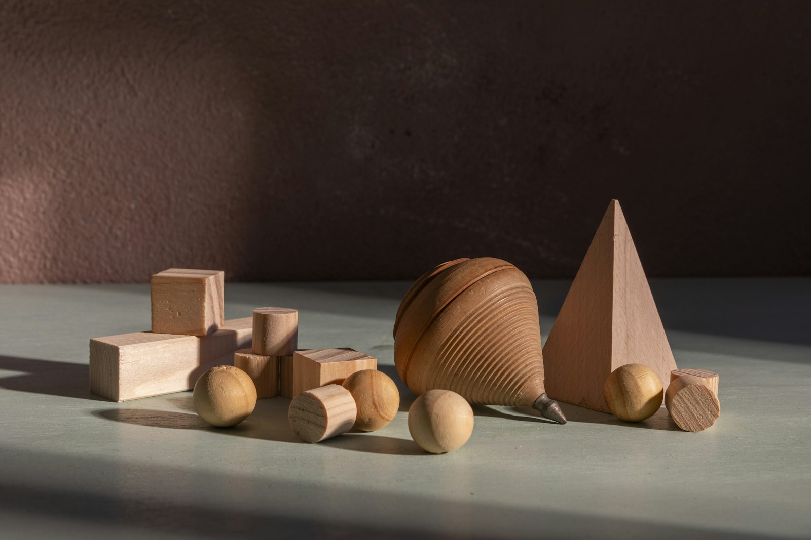 Natural wooden building blocks